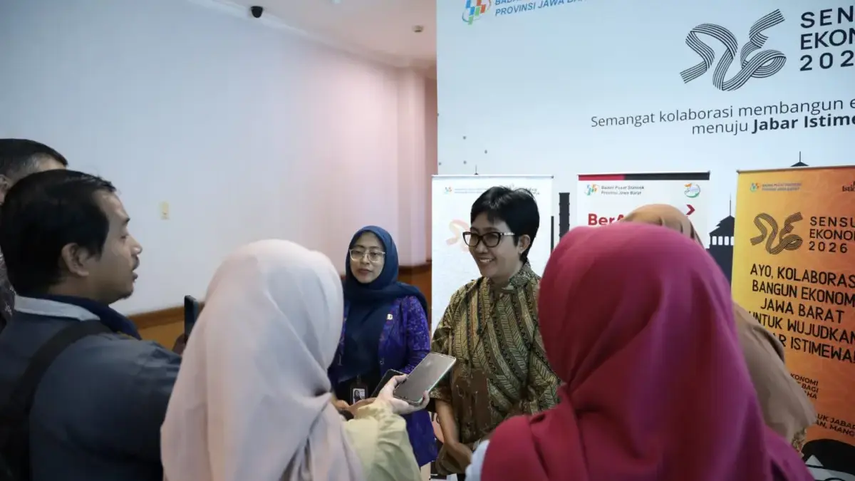 Kepala BPS Jabar Margaretha Ari Anggorowati menerangkan update kondisi kemiskinan Jawa Barat, Kamis (5/2)