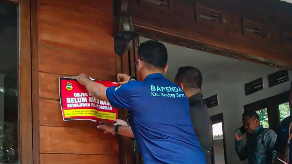 Tunggak Pajak Rp5,8 Miliar, Sejumlah Objek Wisata PT PR di KBB Disegel Tunggak Pajak Rp5,8 Miliar, Sejumlah Objek Wisata PT PR di KBB Disegel
