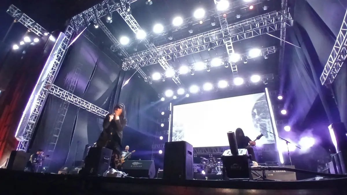 Tritan Point Bergemuruh, Hellprint Supermusic United Day 9 Pecahkan Rekor dan Ekspektasi Penampilan Burgerkill sukses hentakan Tritant Point Bandung di helatan Supermusic United Day 9, Minggu (8/2)