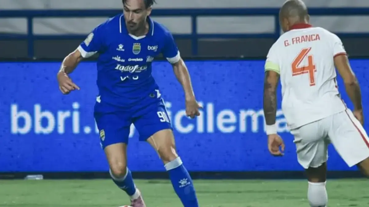 Penyerang Persib Bandung Andrew Jung Perlu Waspada, Rekan Senegaranya Kawal Lini Belakang Ratchaburi FC