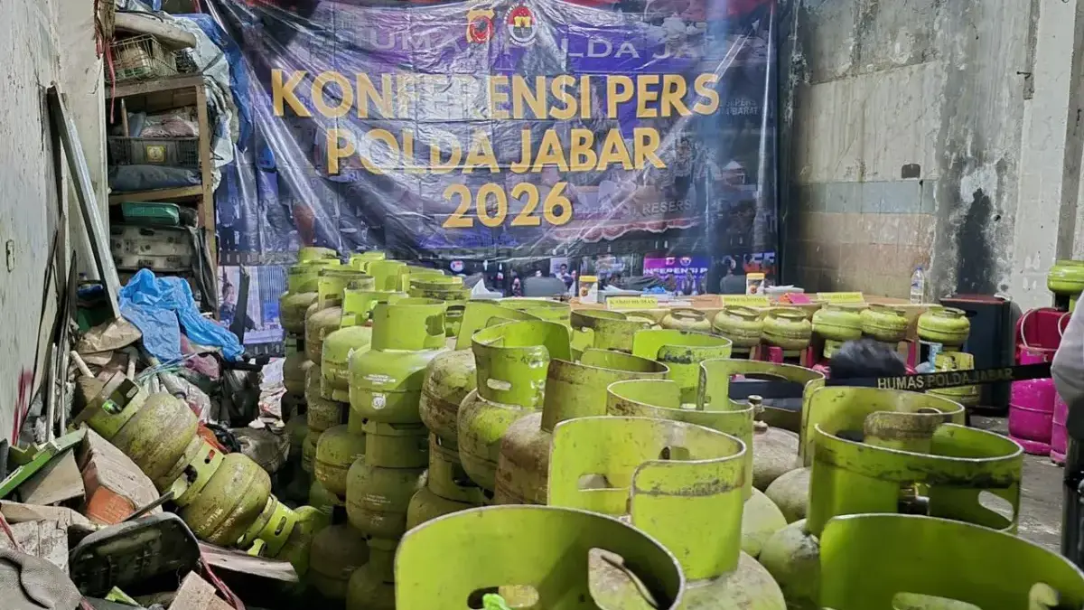 Polda Jabar Bongkar Praktik Suntik LPG 3 Kg di Cimaung, Negara Rugi Rp2,8 Miliar, Dua Tersangka Ditangkap