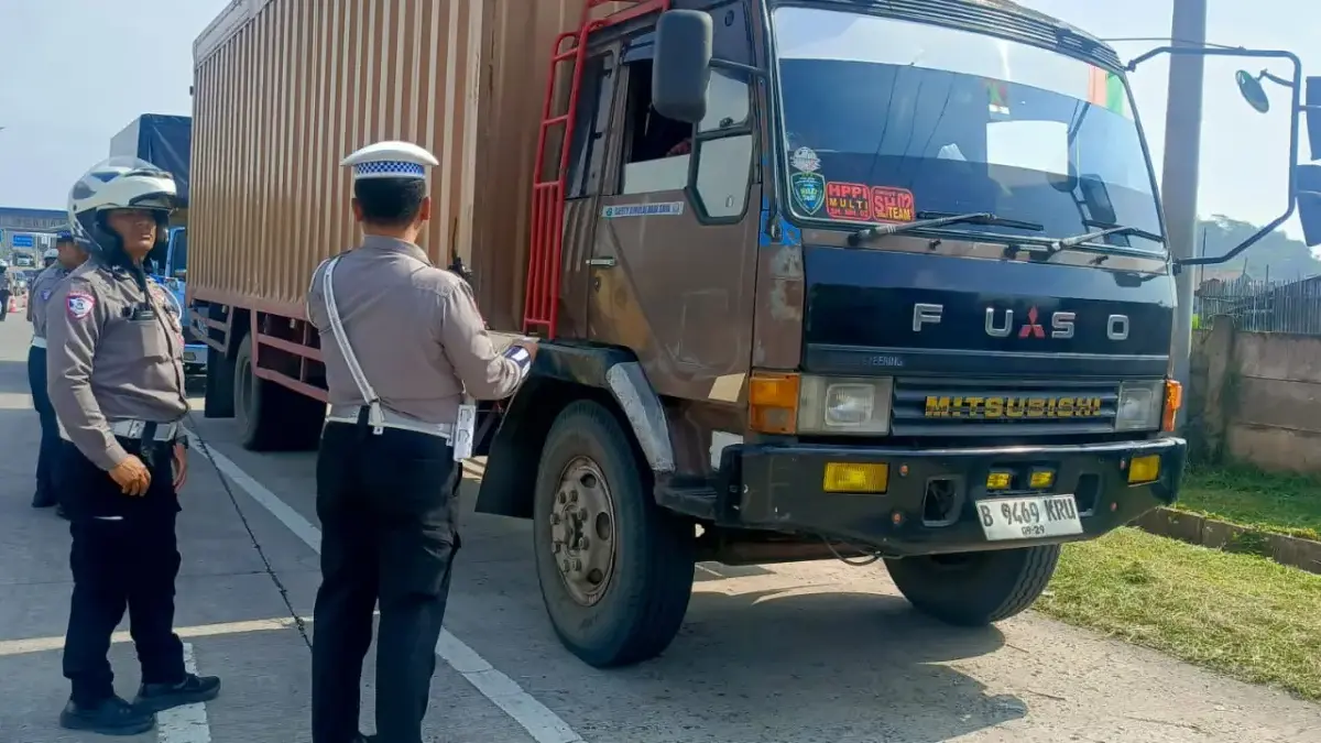 Gelar Operasi Keselamatan Lodaya 2026, Ditlantas Polda Jabar Lakukan Rampcek di Tol Saroja