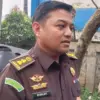 Kepala Seksi Pemulihan Aset dan Pengelolaan Barang Bukti Rinaldy Adriansyah saat memberikan keterangan