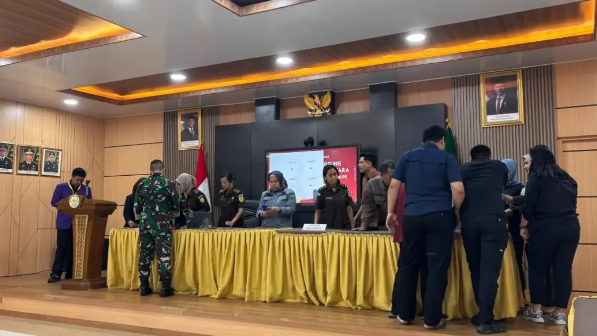 Kejari Kota Bogor Lelang 79 HP dan 6 Motor Rampasan Negara, Ludes dalam Waktu Singkat Kejari Kota Bogor Lelang 79 HP dan 6 Motor yang Jadi Rampasan Negara
