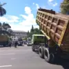 Sejumlah truk tambang saat demo di Gedung Sate beberapa waktu lalu