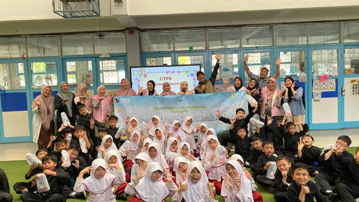 PLN Icon Plus Melakukan Edukasi Higienitas "Air Bersih, Tangan Sehat, Anak Hebat" di SD Priangan Istiqomah