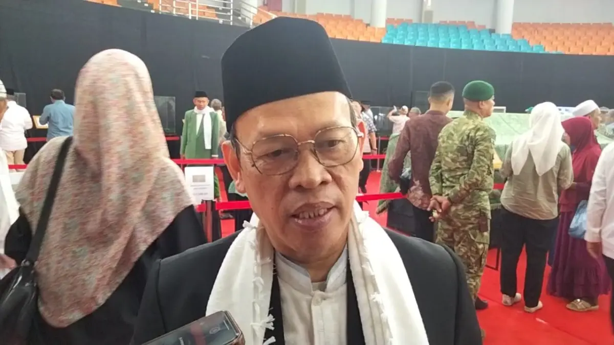 Pameran Artefak Rasulullah SAW di Laga Satria Pakansari, Warga Bogor Mengaku Haru dan Tersentuh KH Kholil Khaerudin saat ditemui di Laga Satria