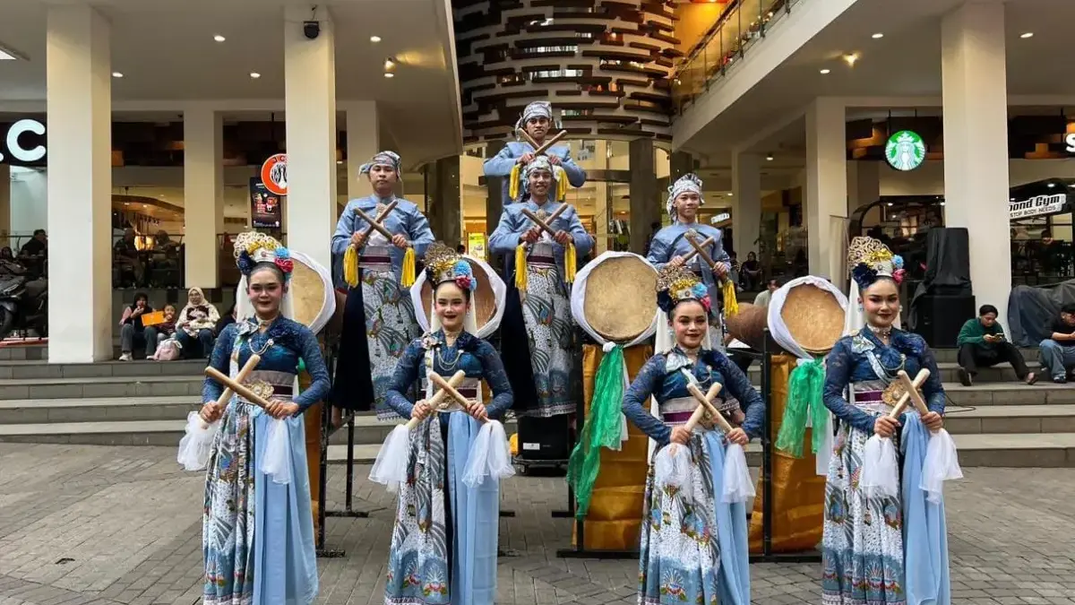 Ngabuburit Seru di Ciwalk! Rampak Bedug hingga Bagi-Bagi Takjil Siap Semarakkan Ramadan Ngabuburit Seru di Ciwalk! Rampak Bedug hingga Bagi-Bagi Takjil Siap Semarakkan Ramadan