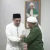 Wakil Ketua Umum DPP Partai Persatuan Pembangunan (PPP) Agus Suparmanto saat menemui ulama di Jabar