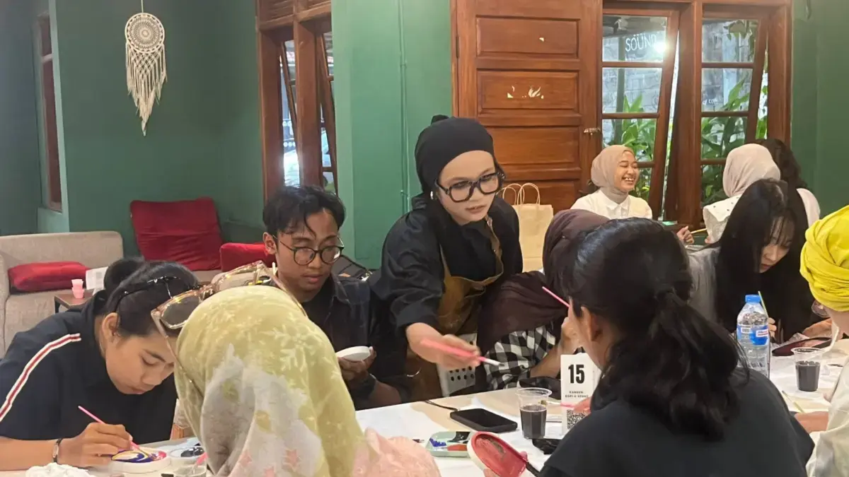 Menunggu Buka Puasa Lewat Seni, Ruang Riung Hadirkan Workshop Ramadan Bagi Anak Muda Cimahi Menunggu Buka Puasa Lewat Seni, Ruang Riung Hadirkan Workshop Ramadan Bagi Anak Muda Cimahi