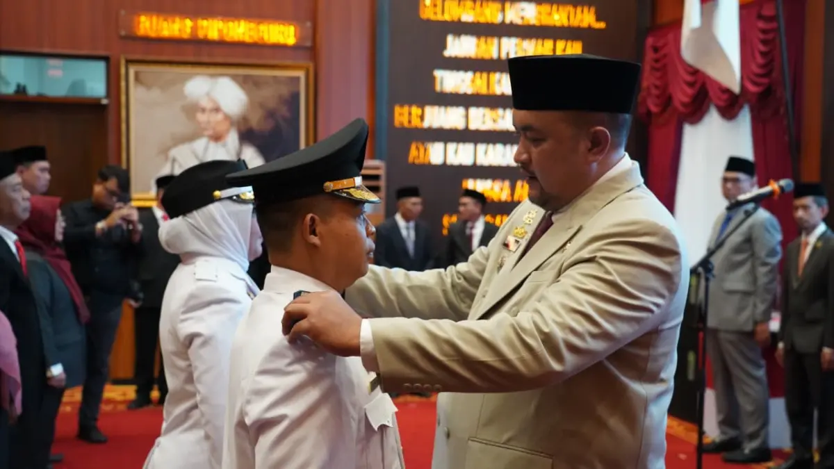 Dorong Pelayanan Publik Lebih Responsif, Bupati Bogor Rotasi 21 Pejabat Bupati Bogor Rudy Susmanto memperkuat soliditas birokrasi dengan melantik dan mengambil sumpah jabatan