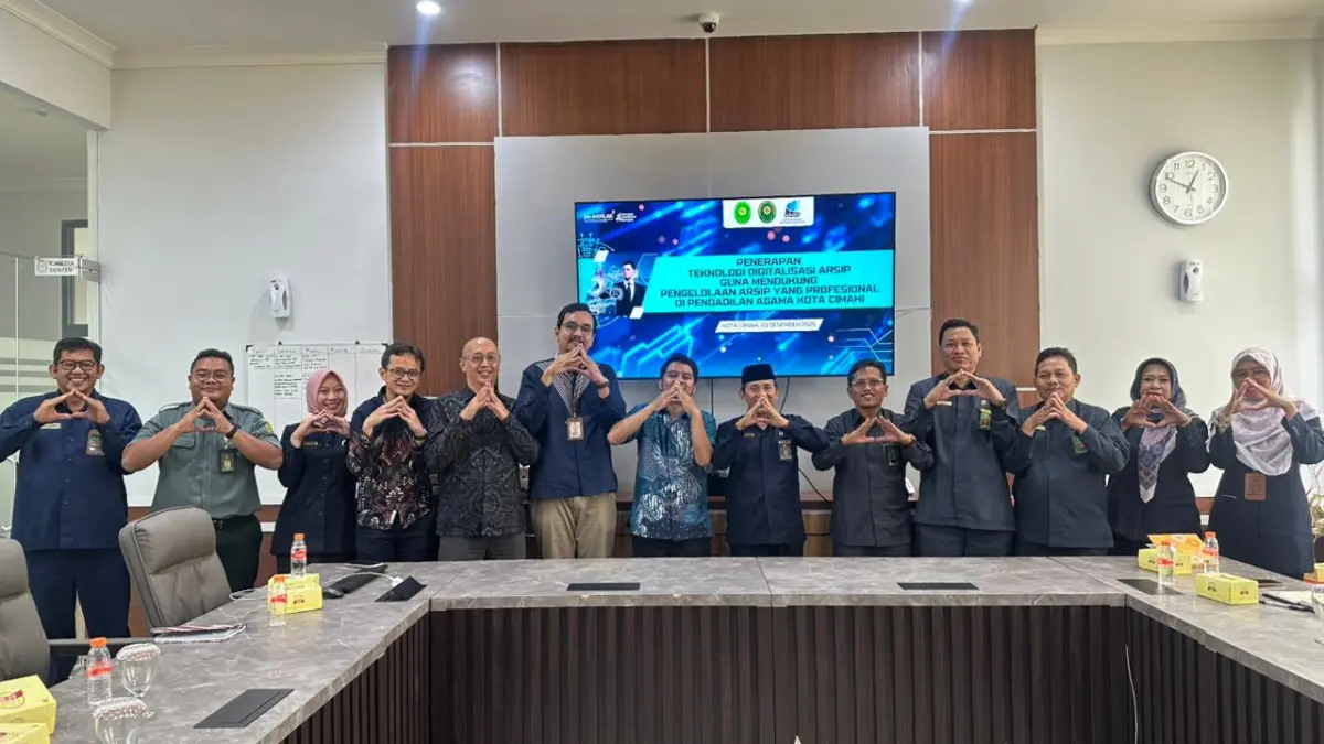 Rapat Bersama PA Cimahi dengan Ketua Pengadilan Tinggi Agama Bandung dan Tim Arsip nasional republik Indonesia
