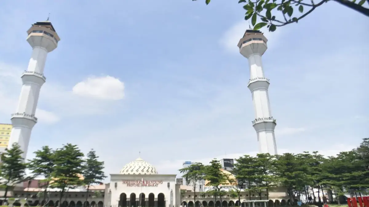 Pemkot Bandung Kaji Skema Wakaf Aset, Masjid Agung Jadi Rujukan Pemkot Bandung Kaji Skema Wakaf Aset, Masjid Agung Jadi Rujukan