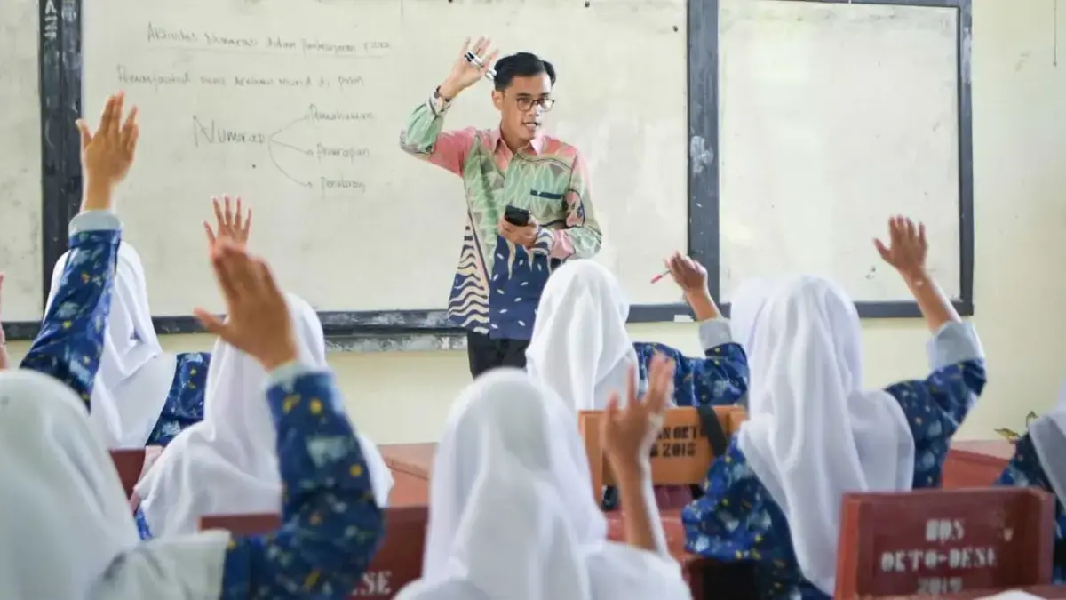 Pembatasan Dana BOS dan Nasib Guru Honorer, Begini Skema Pembayaran di Kota Cimahi