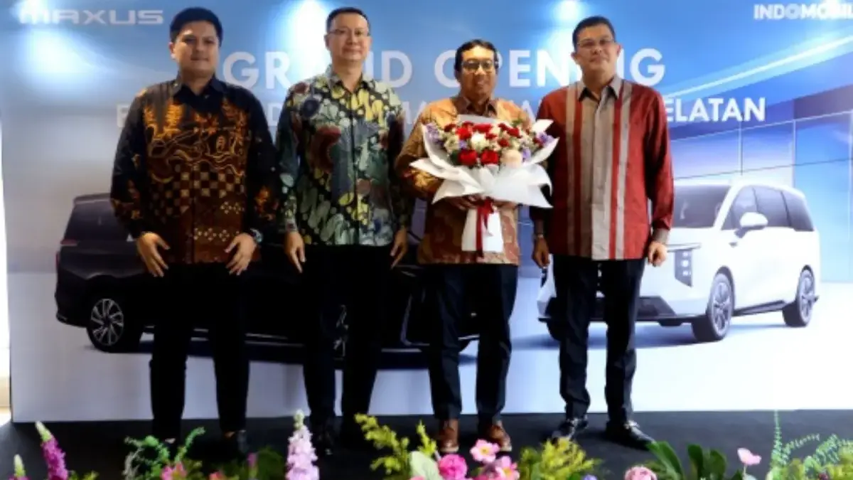 MAXUS Resmikan Dealer Flagship TB Simatupang, Jakarta Selatan, Awali Peresmian Tiga Dealer Baru Bulan Ini Peresmian flagship dealer Maxus Indonesia di TB Simatupang, Jakarta Selatan.