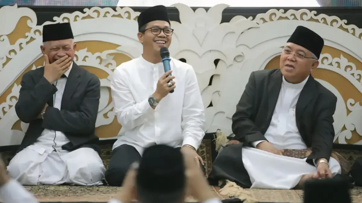 Kang DS saat menghadiri kegiatan Tasyakur Bin  Ni\'mat dan Peringatan Nuzulul Qur\'an 1447 Hijriah tingkat Kabu