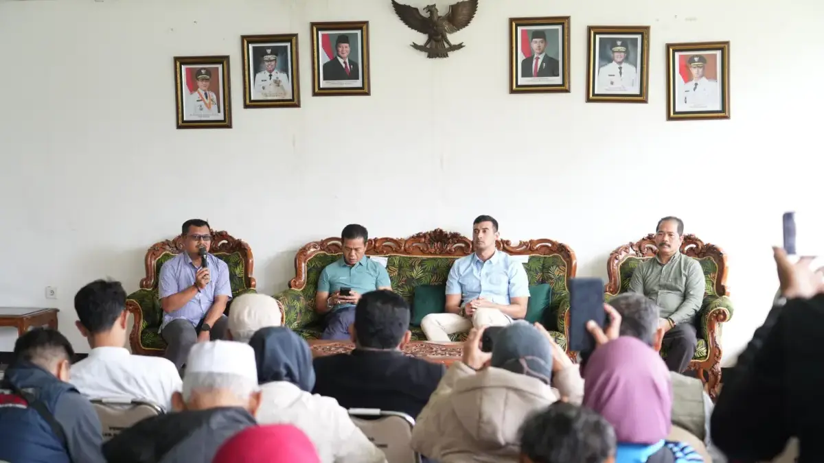 Silaturahmi Bupati Bandung HM.Dadang Supriatna dengan insan media.