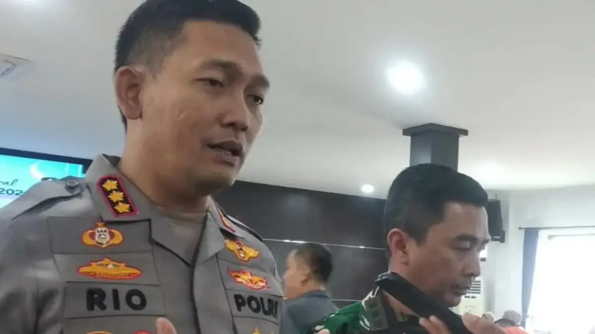 Polresta Bogor Kota Imbau Takbiran Tidak Digelar di Dekat Lokasi Ibadah Nyepi Kapolresta Bogor Kota, Kombes Pol Rio Wahyu Anggoro saat memberikan keterangannya. Foto: Sekar Andini