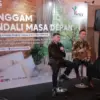 ORIS Roadshow di Bandung Team Leader Divisi Keuangan dan Hubungan Investor PT SMI, Niko F. Simatupang (kiri)
