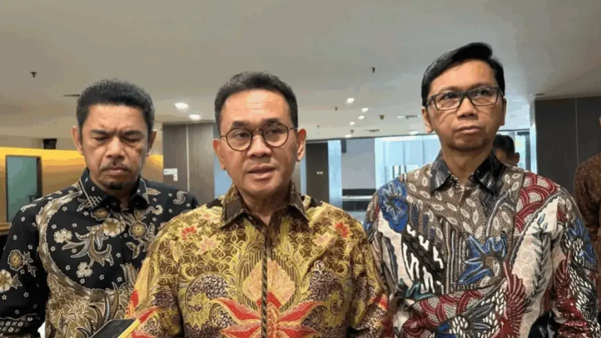 Mendag Fokus Siapkan Strategi Hadapi Konflik Iran, Jaga Daya Beli dan Ekspor Mendag Fokus Siapkan Strategi Hadapi Konflik Iran, Jaga Daya Beli dan Ekspor