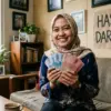 Istilah FB Pro ( Facebook Profesional ) kini tengah menjadi buah bibir. Bagaimana tidak Fitur ini memungkinka