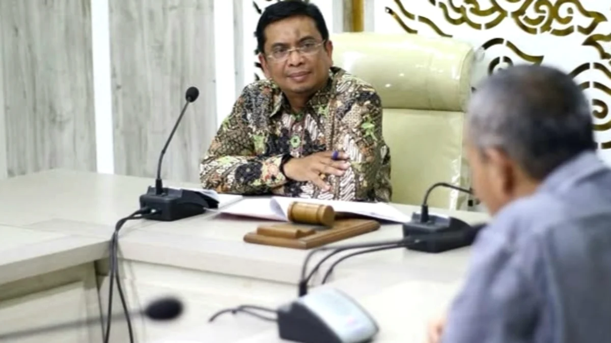 Komisi IV DPRD Jabar mengeluarkan peringatan mendesak terkait kondisi operasional TPA Sarimukti kini dalam st