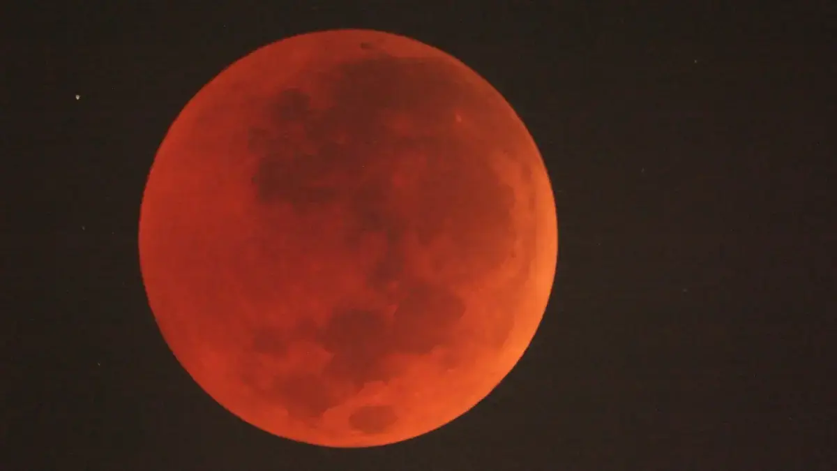 Gerhana bulan total.