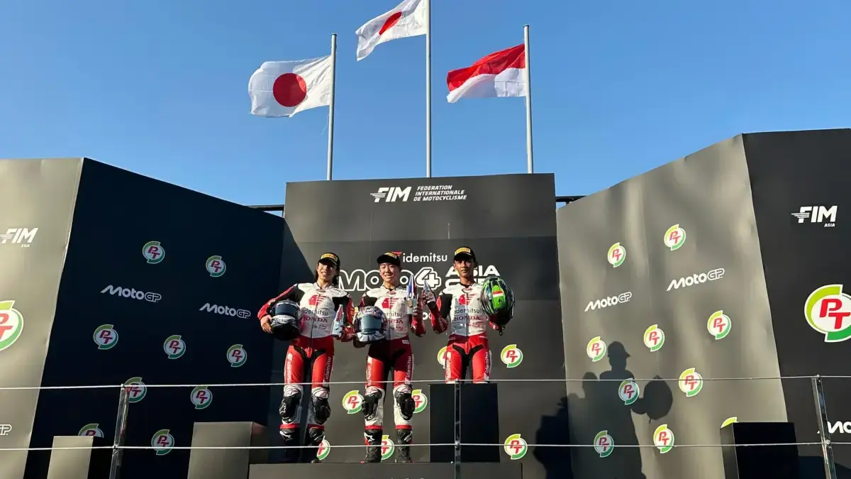 Pebalap Muda Astra Honda Tampil Kencang di Laga Pembuka Moto4 Asia Cup Buriram Pebalap binaan AHM, Bintang Pranata Sukma meraih podium ketiga pada balapan pertama IM4AC Buriram (28/2)