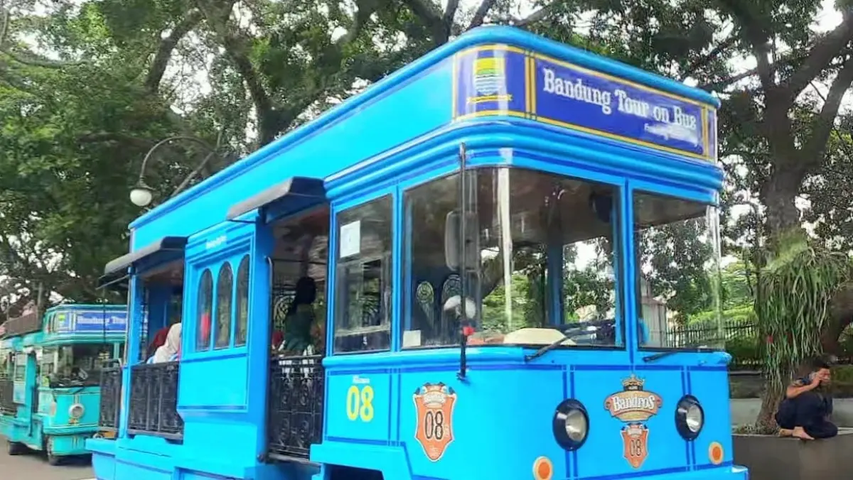 Bandung Bersiap Sambut 700 Ribu Wisatawan saat Lebaran 1447 H fotl ilustrasi : Bandung Tour on Bus (Bandros) kerap jadi destinasi yang diminati para wisatawan yang berkunju