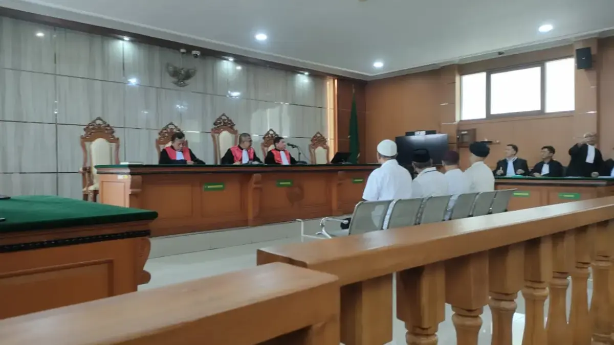 Sidang Lanjutan Dugaan Kasus Dugaan Korupsi Pembangunan Gedung Setda Kota Cirebon TA 2016 - 2018 di PN Bandun