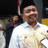 Bupati Sumedang, Dony Ahmad Munir ketika dijumpai Jabar Ekspres di Desa Hegrmanah, Kecamatan Jatinangor belum