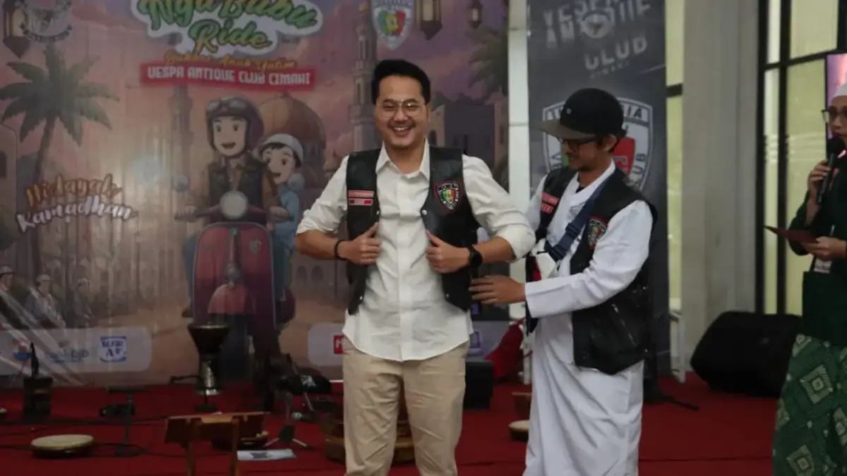 NgabubuRide Warnai Ramadan di Cimahi, Komunitas Vespa Klasik Ajak Anak Yatim Konvoi Keliling Kota NgabubuRide Warnai Ramadan di Cimahi, Komunitas Vespa Klasik Ajak Anak Yatim Konvoi Keliling Kota