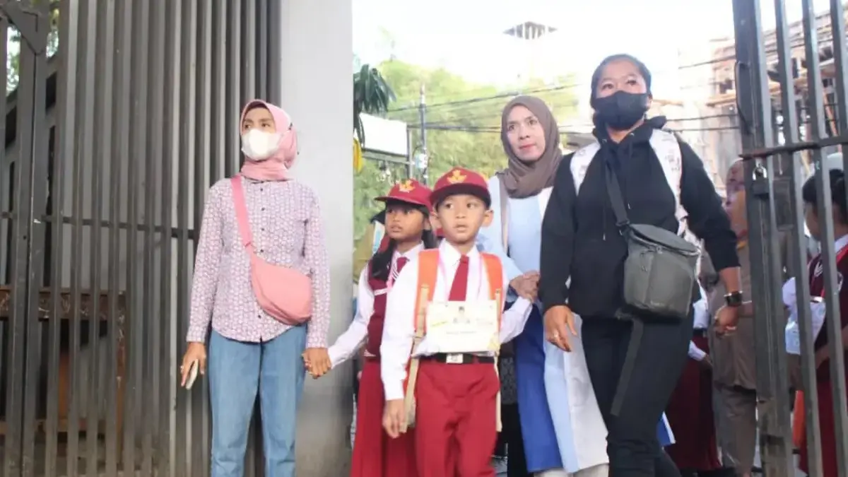 Orang Tua Sambut Larangan Anak Akses Medsos: Itu Bagus, Kami mendukung!