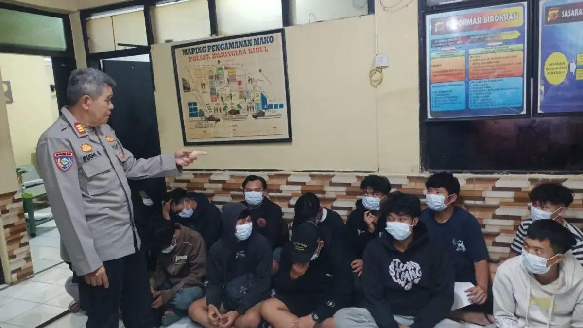 Diduga akan Balap Liar, Sekelompok Pemuda di Mekarwangi Berhasil Diamankan Polisi Diduga akan Balap Liar, Sekelompok Pemuda di Mekarwangi Berhasil Diamankan Polisi