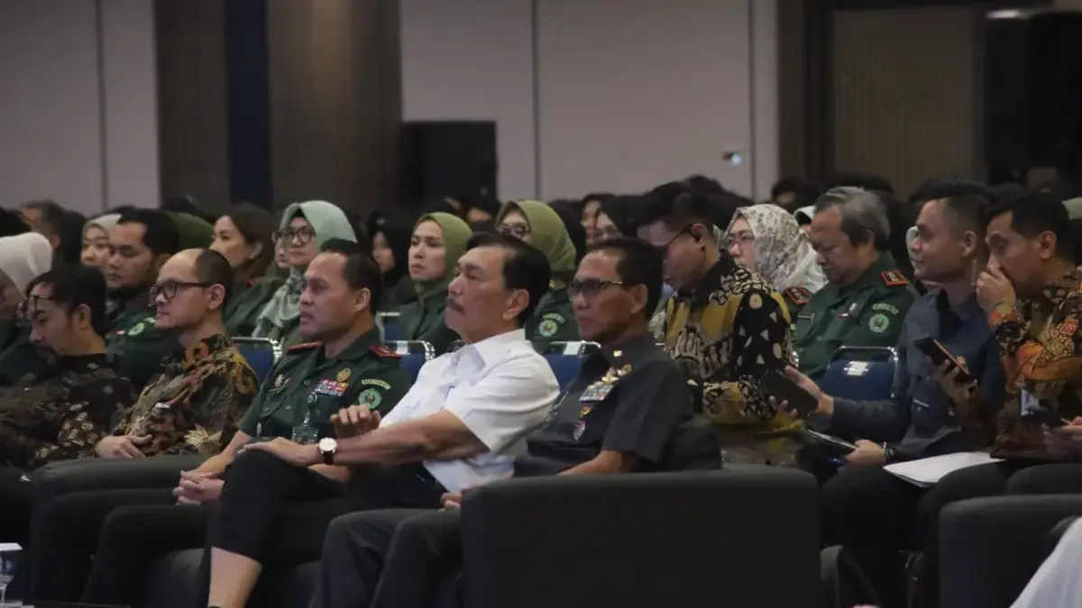 Kecerdikan Iran Hadapi Amerika dan Sekutunya di Timur Tengah jadi Sorotan Luhut Binsar Pandjaitan Ketua Dewan Ekonomi Nasional (DEN) Luhut Binsar Pandjaitan saat Menghadiri Kuliah Umum Kepemimpinan di Unjani