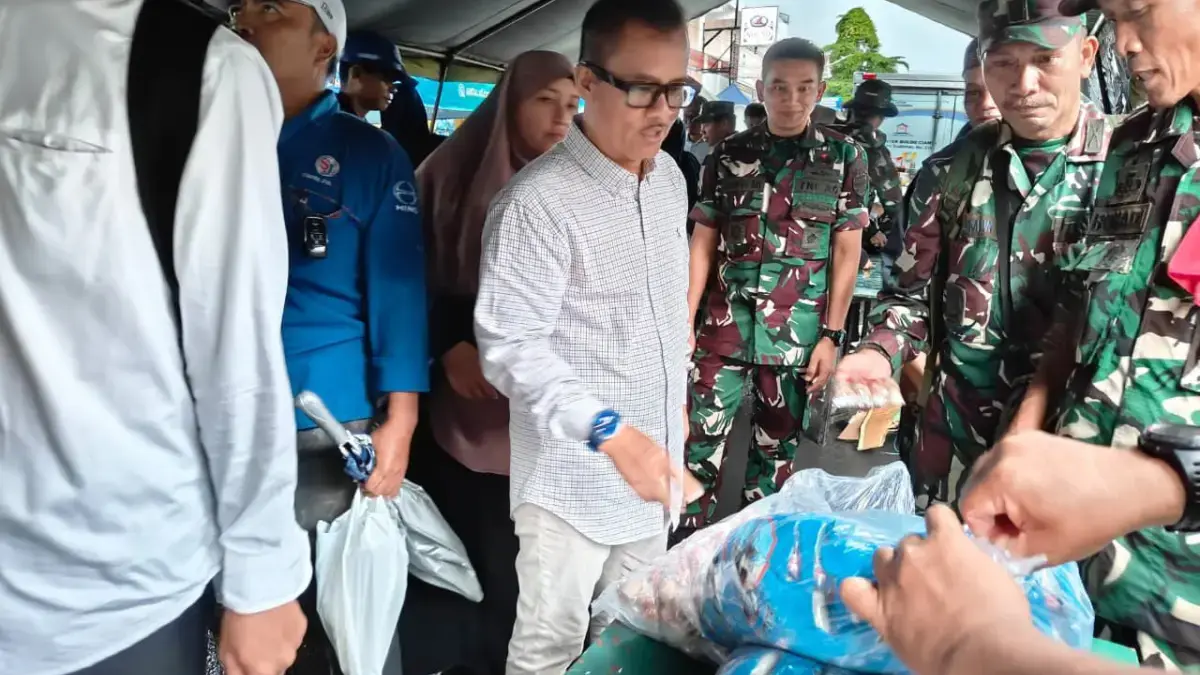 Kodim 0613 Ciamis Gelar Bazar Ramadan, Sembako Murah Diserbu Warga
