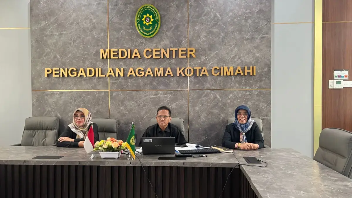 Pengadilan Agama Cimahi Ambil Bagian Penyusunan Naskah Kebijakan Mahkamah Agung 2026 Ketua dan Para Hakim Pengadilan Agama Kota Cimahi Ikuti Zoom Penyusunan Naskah Rekomendasi Kebij