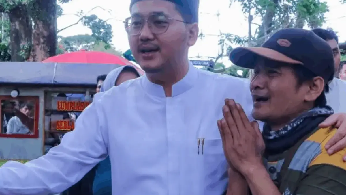 Usai Puting Beliung Terjang Cimahi, Adhitia Yudisthira Tinjau Langsung Rumah Warga Terdampak
