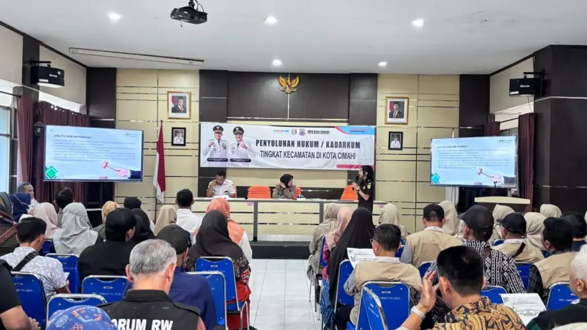 Kejaksaan Negeri Cimahi saat Sosialisasikan Penyuluhan Hukum/Kadarhum Tingkat Kecamatan di Kota Cimahi