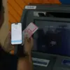 Jelang Lebaran, GoPay Permudah Tarik Tunai Tanpa Kartu di ATM BRI dan bank bjb