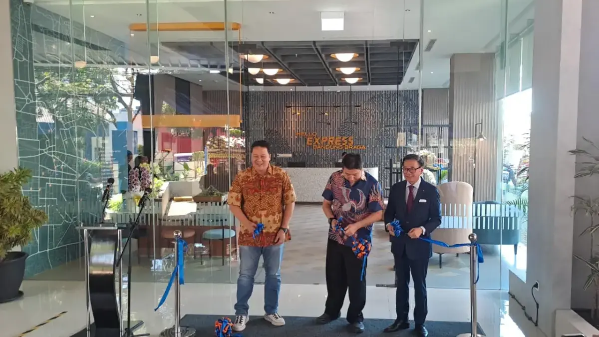 Holiday Inn Express Bandung Braga Resmi Dibuka, Tawarkan Rooftop View dan Diskon Menggiurkan