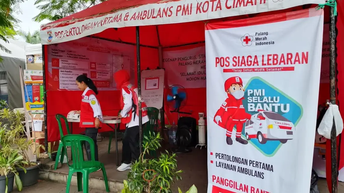 Buka Layanan RFL, PMI Cimahi Bantu Pemudik Terpisah dari Keluarga di Perjalanan Buka Layanan RFL, PMI Cimahi Bantu Pemudik Terpisah dari Keluarga di Perjalanan