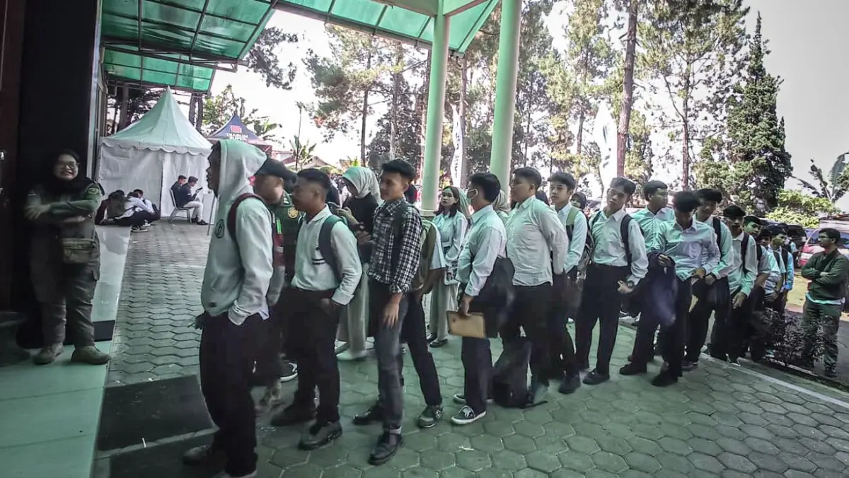 Pascalebaran, Pemkab Bandung Barat Waspadai Lonjakan Pencari Kerja Baru Pascalebaran, Pemkab Bandung Barat Waspadai Lonjakan Pencari Kerja Baru