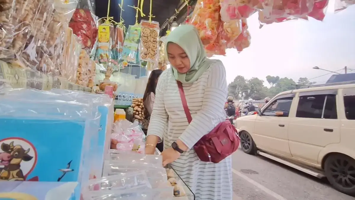 Pembeli di Jalur Nagreg Sepi, Harapan Pedagang Bertumpu pada Arus Balik Pembeli di Jalur Nagreg Sepi, Harapan Pedagang Bertumpu pada Arus Balik