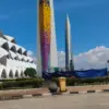 Dok. Kondisi terkini di Masjid Raya Al - Jabbar usai runtuhnya satu bua tower. Jum\'at (20/3). Foto. Sandi Nugr