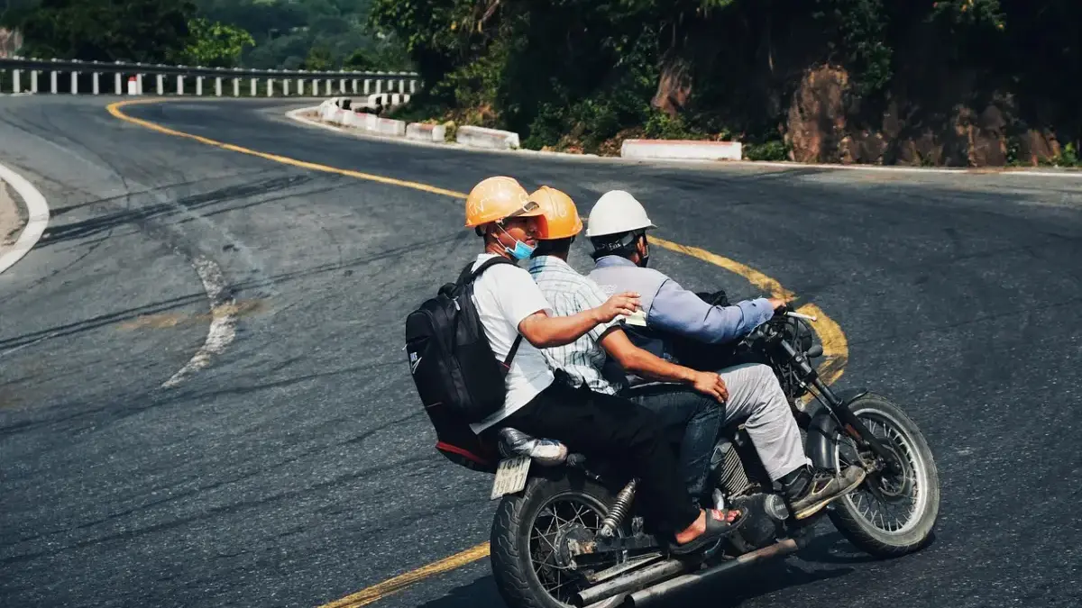 Jangan Langsung Dipakai Kerja! Ini 5 Ritual Wajib Perawatan Motor Pasca-Mudik Lebaran Jangan Langsung Dipakai Kerja! Ini 5 Ritual Wajib Perawatan Motor Pasca-Mudik Lebaran