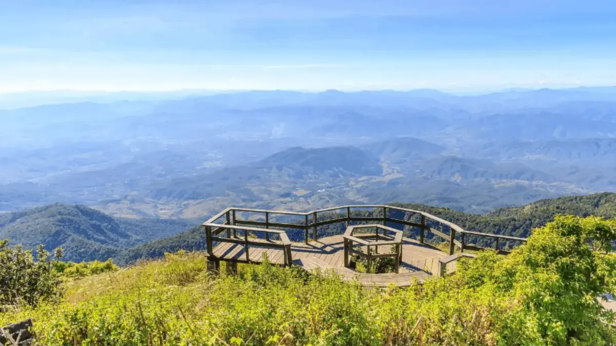 10 Tempat Wisata Bogor Masih Asri dan Sejuk Cocok untuk Liburan Keluarga, Lengkap dengan Harga Tiket Masuk 10 Tempat Wisata Bogor Masih Asri dan Sejuk Cocok untuk Liburan Keluarga, Lengkap dengan Harga Tiket Masuk