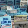 Tangkapan layar foto viral susu gartsi MBG dijual di Minimarket. (thread)