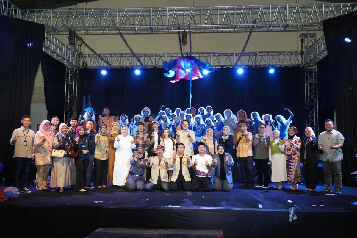 Kolaborasi Tak Biasa dalam Hari Teater Dunia di Cimahi – jabarekspres.com