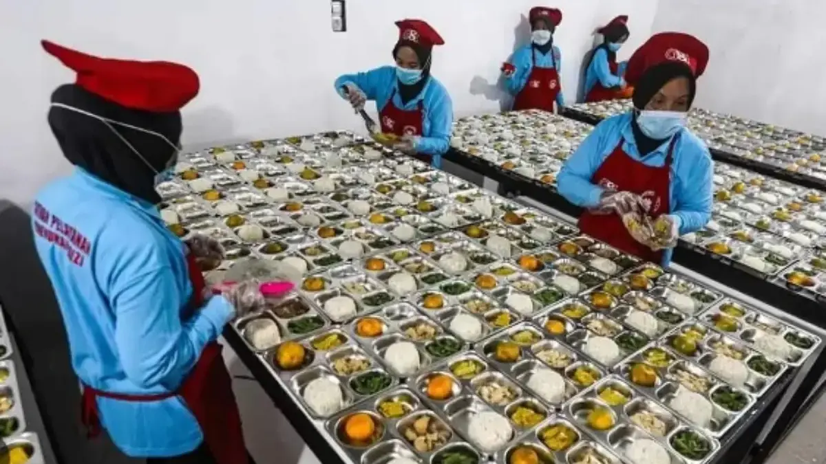 Sempat Keracunan Massal, MBG di Kabupaten Tasik Turunkan Stunting dari 17 Persen Jadi 14 Persen ILUSTRASI pembiyaan MBG yang sudah menghabiskan dana hingga triliunan.